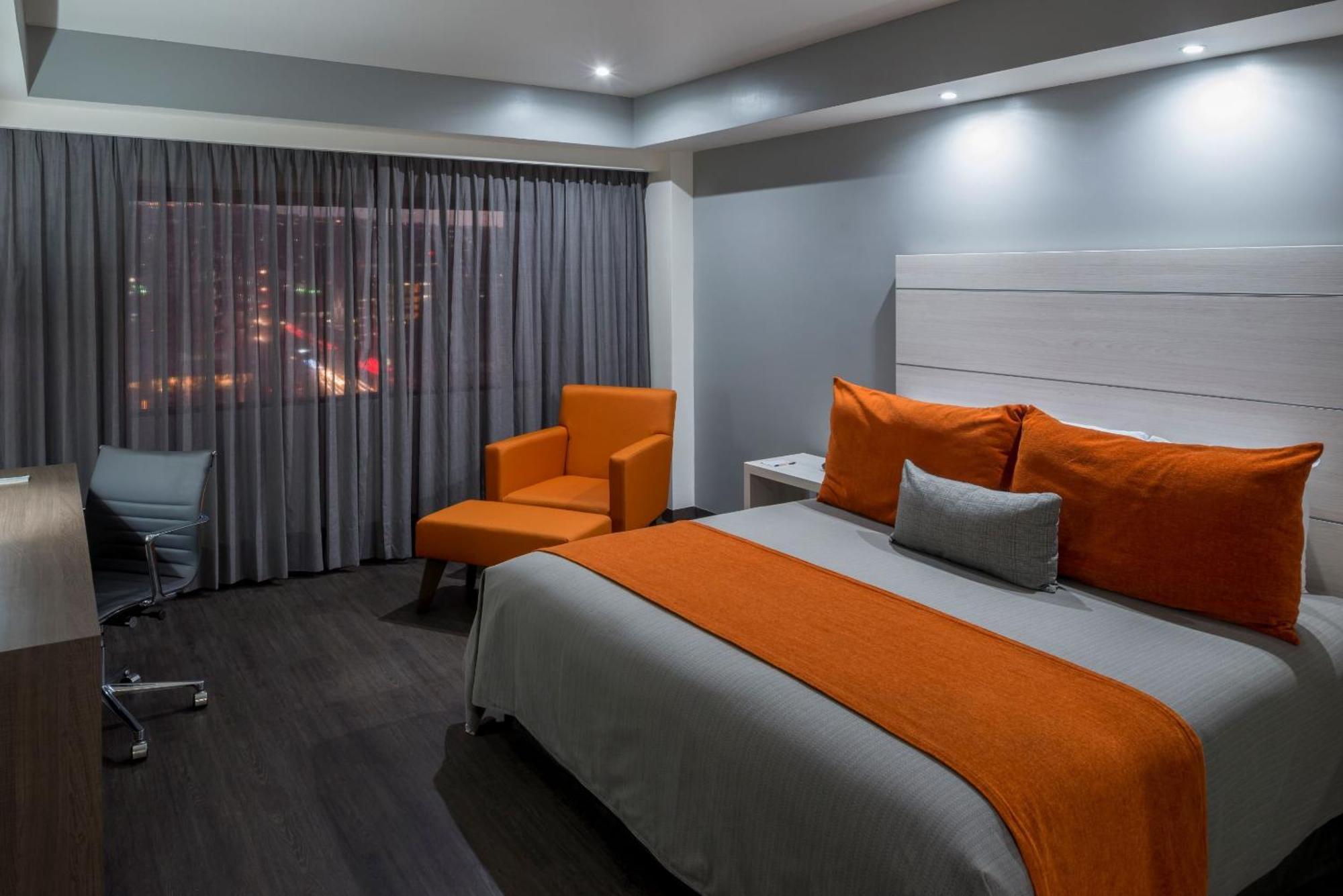 Real Inn Tijuana By Camino Real Hoteles Exterior photo